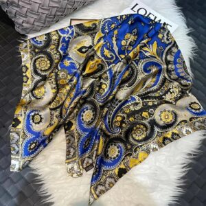 Foulard en soie de murier carré bleu et or pour femme