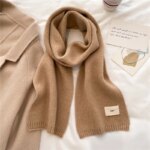 Echarpe marron en laine douce pour femme