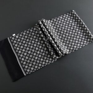 Foulard long imprimé en soie noir pour homme