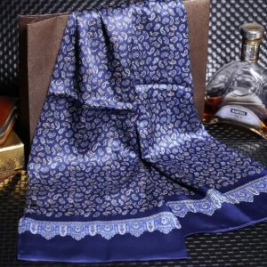 Foulard long imprimé en soie bleu électrique pour homme