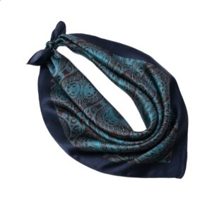 Petit foulard de luxe en soie aux reflets verts pour homme
